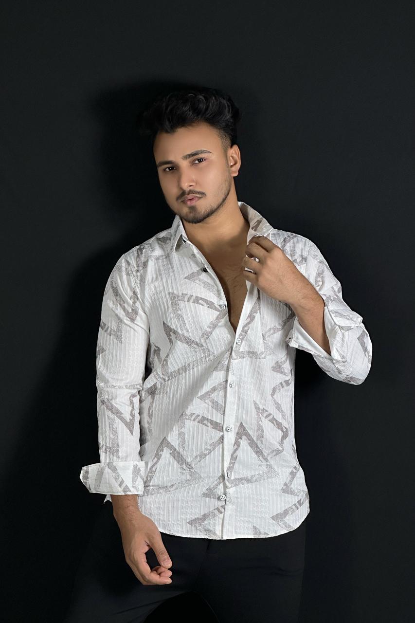 অ্যাশ হোয়াইট প্রিন্টেড শার্ট-Triangle